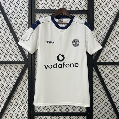 Manchester United 2000-01 Away