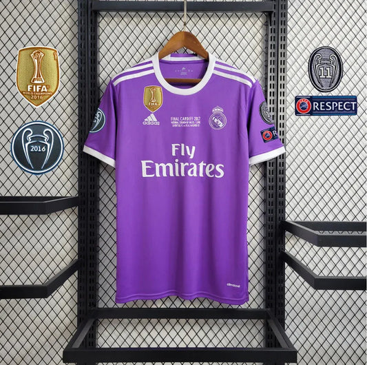 Real Madrid 2016-17 Away