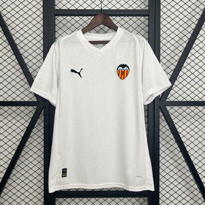 Valencia 2025-26 Home