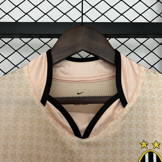 Juventus 2003-04 Away
