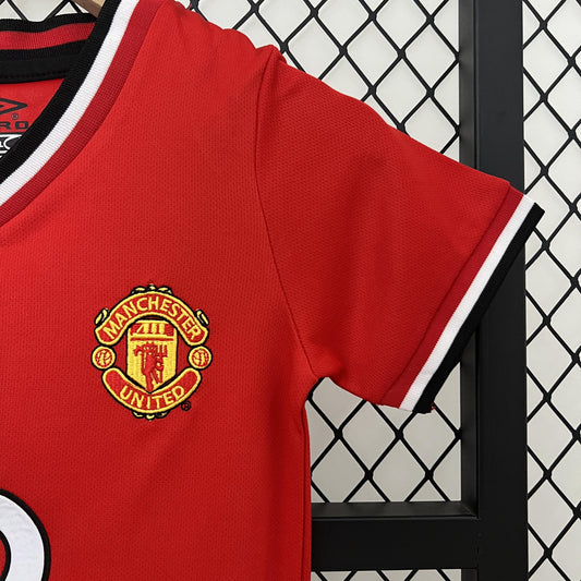 Manchester United 2000-01 Home - Kids