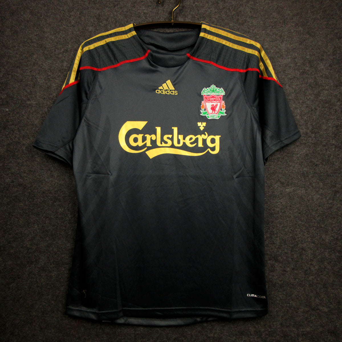Liverpool 2009-10 Away