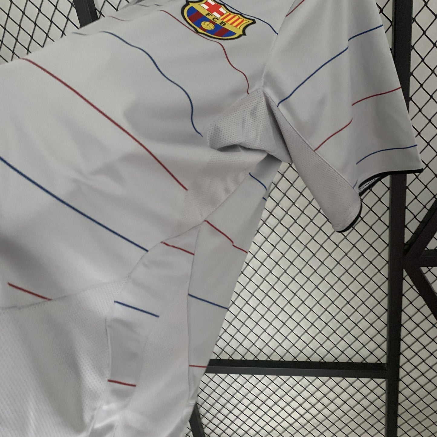 Barcelona 2003-04 Away