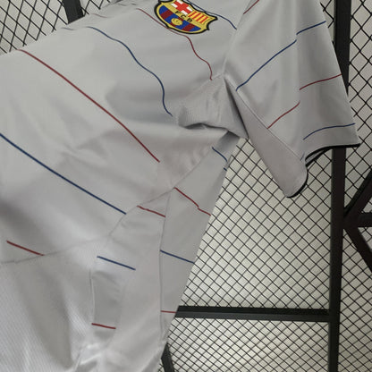 Barcelona 2003-04 Away