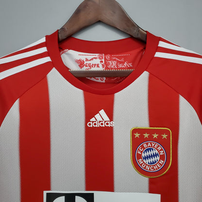 Bayern Munich 2010-11 Home