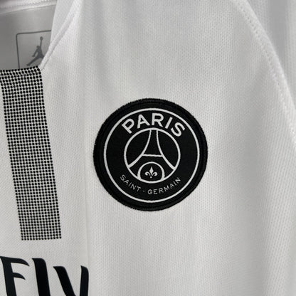 Pairs Saint Germain 2018-19 Away