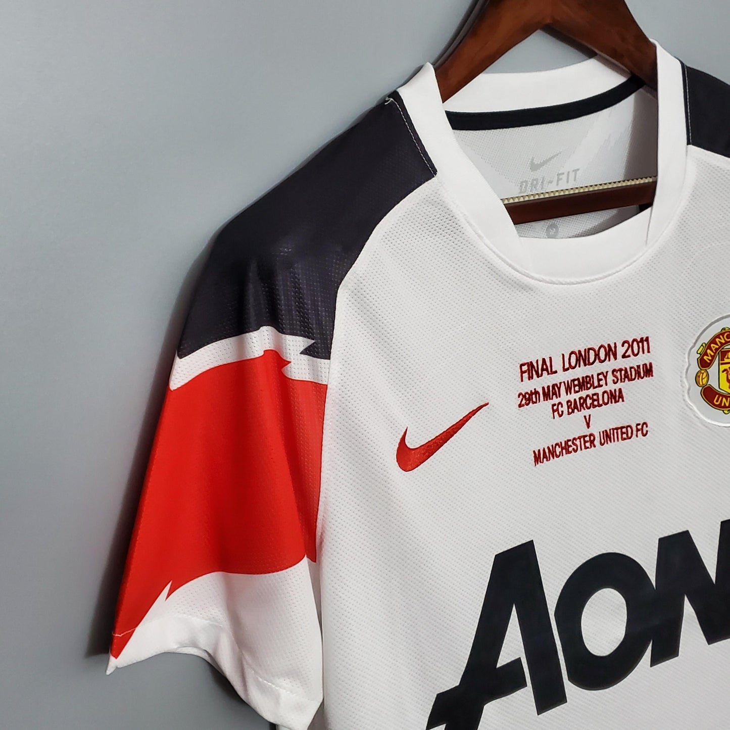 Manchester United 2010-11 Away