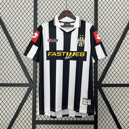Juventus 2001-02 Home