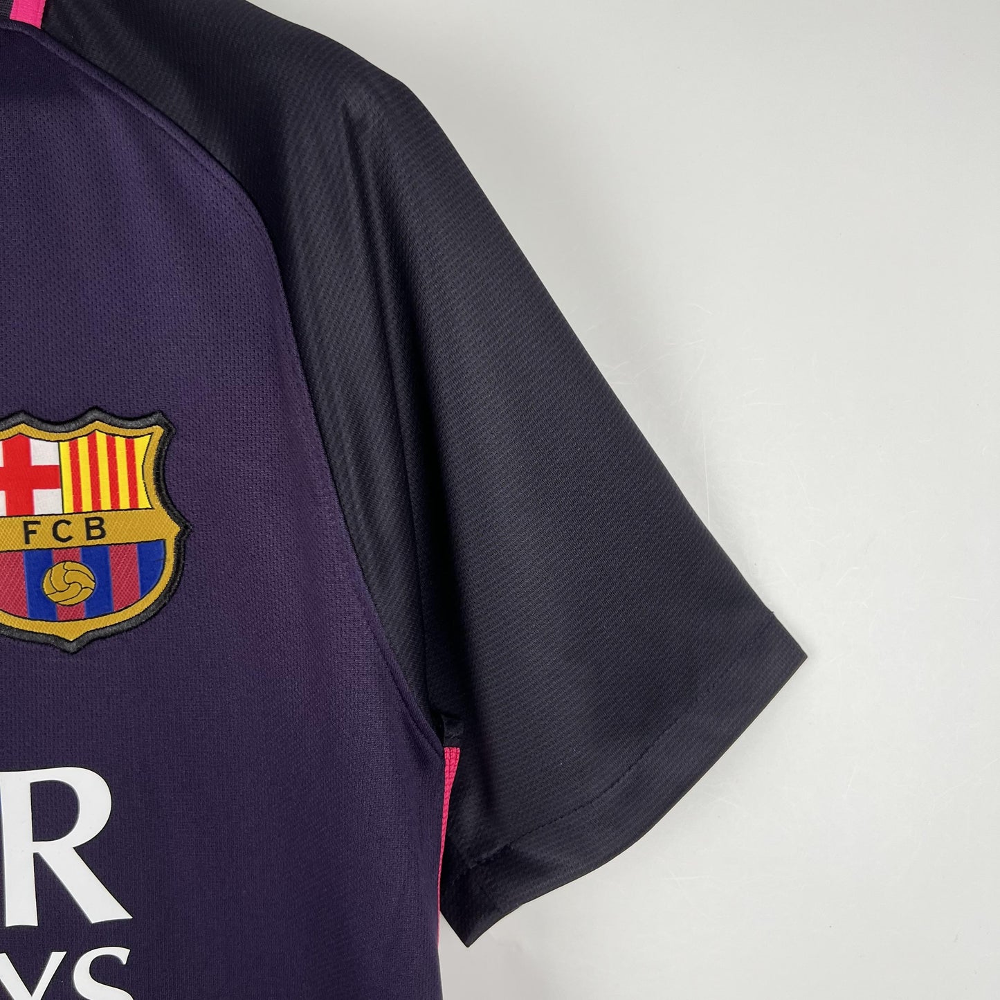 Barcelona 2016-17 Away