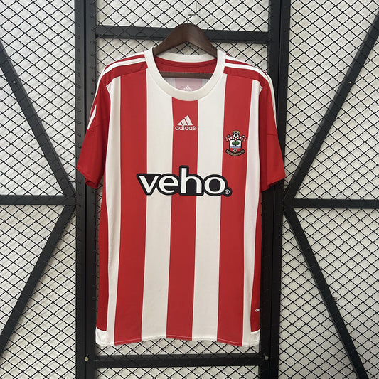 Southampton 2015-16 Home