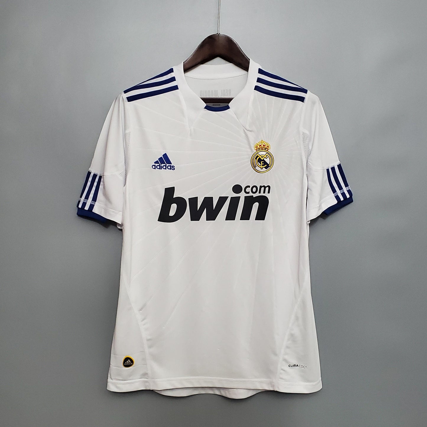 Real Madrid 2010-11 Home