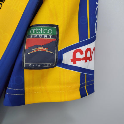 Tigers 1999-00 Home