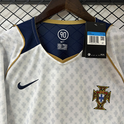 Portugal 2004 Away