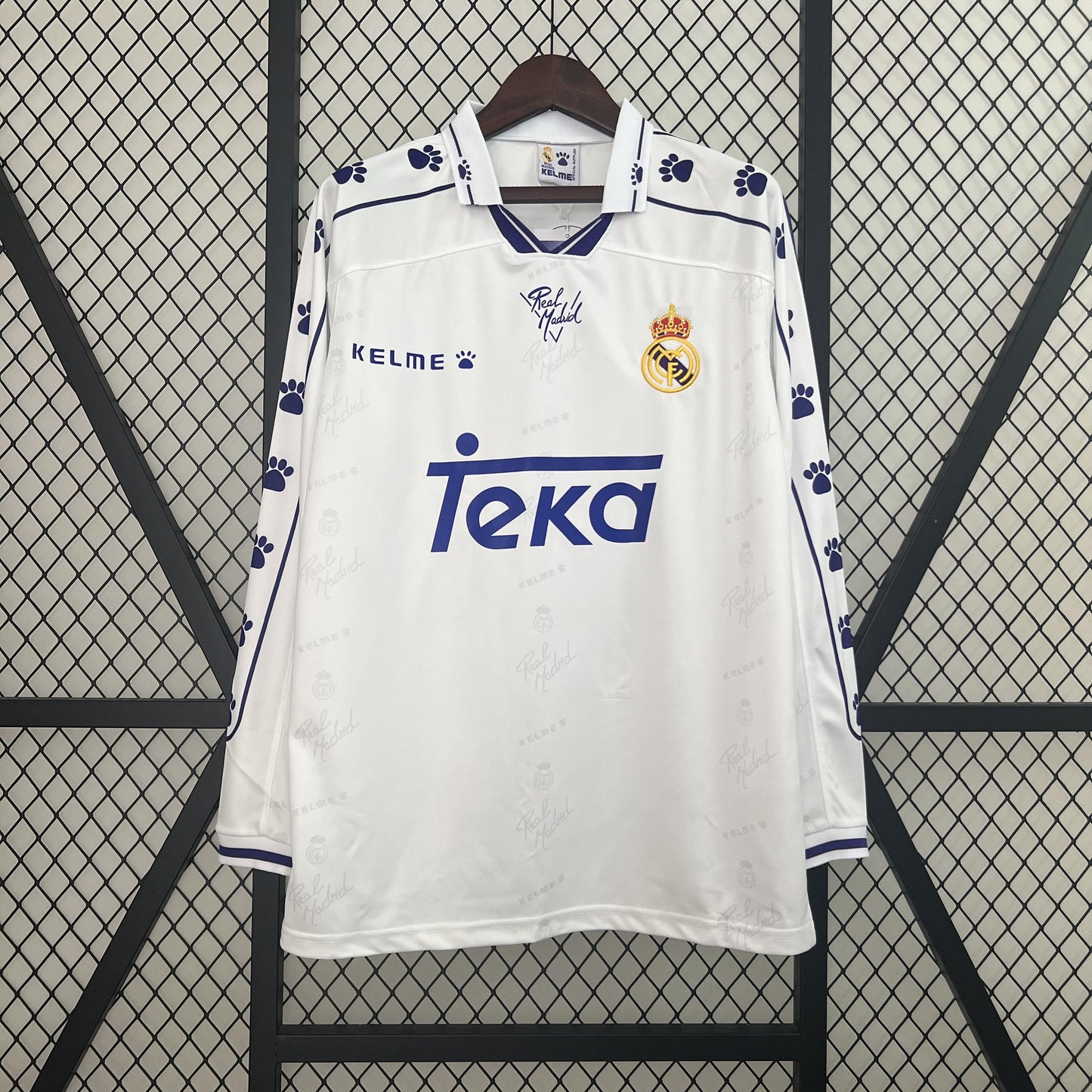 Real Madrid 1994-96 Home