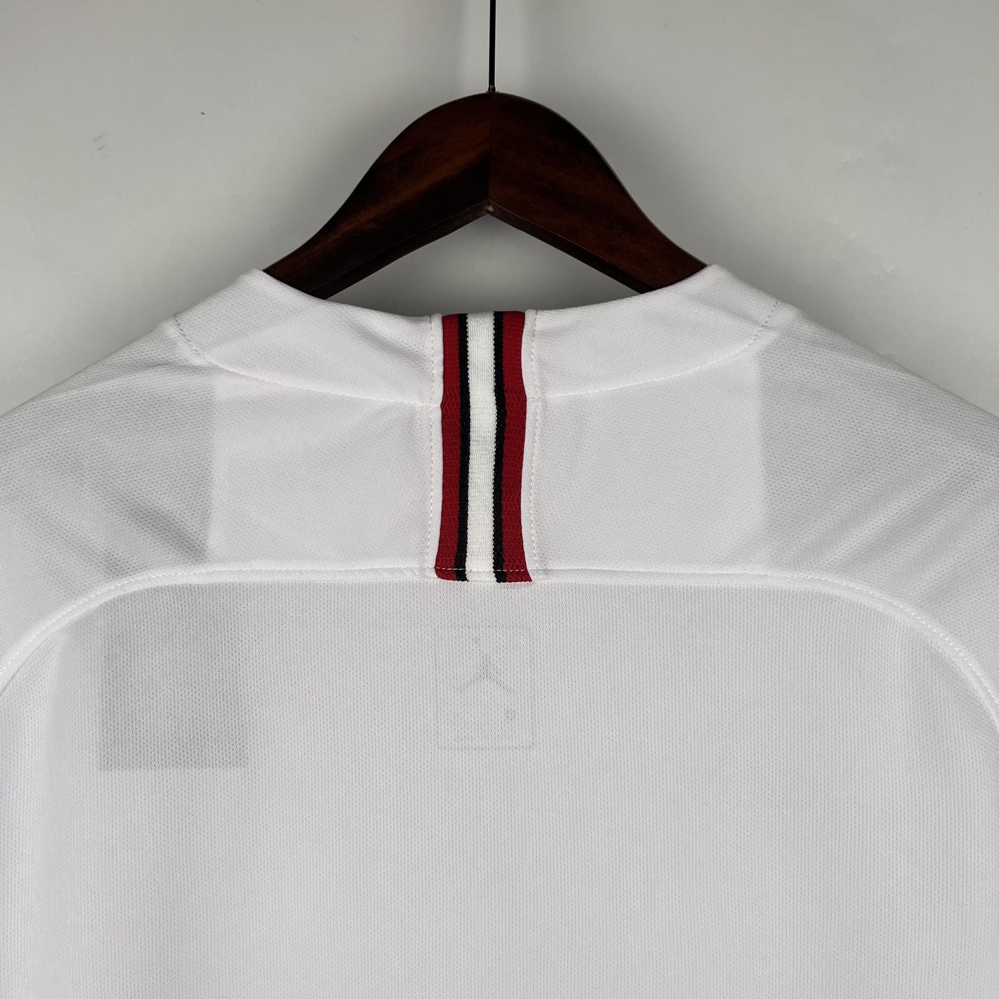 Pairs Saint Germain 2018-19 Away