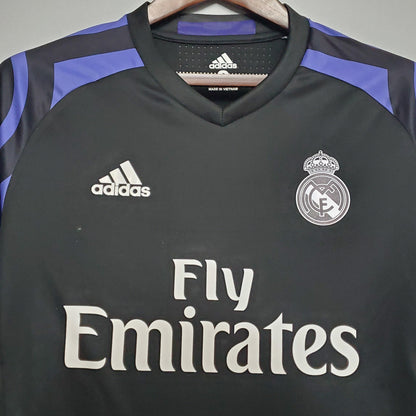 Real Madrid 2016-17 Third