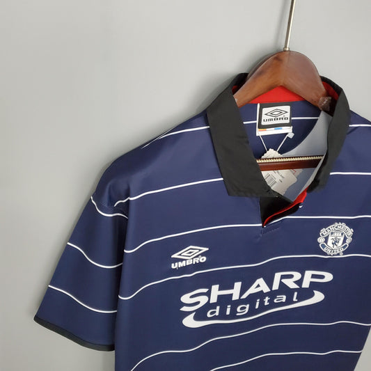 Manchester United 1999-00 Away