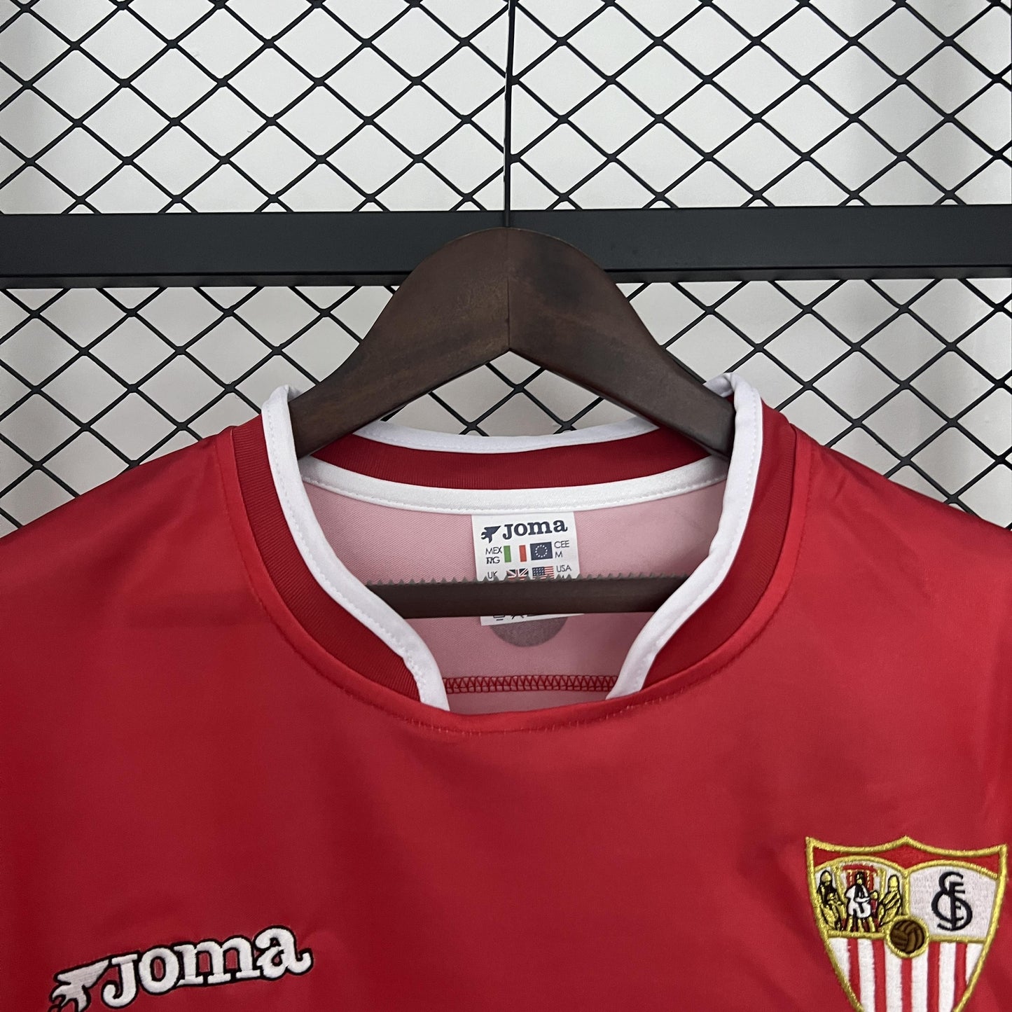 Sevilla 2003-04 Away