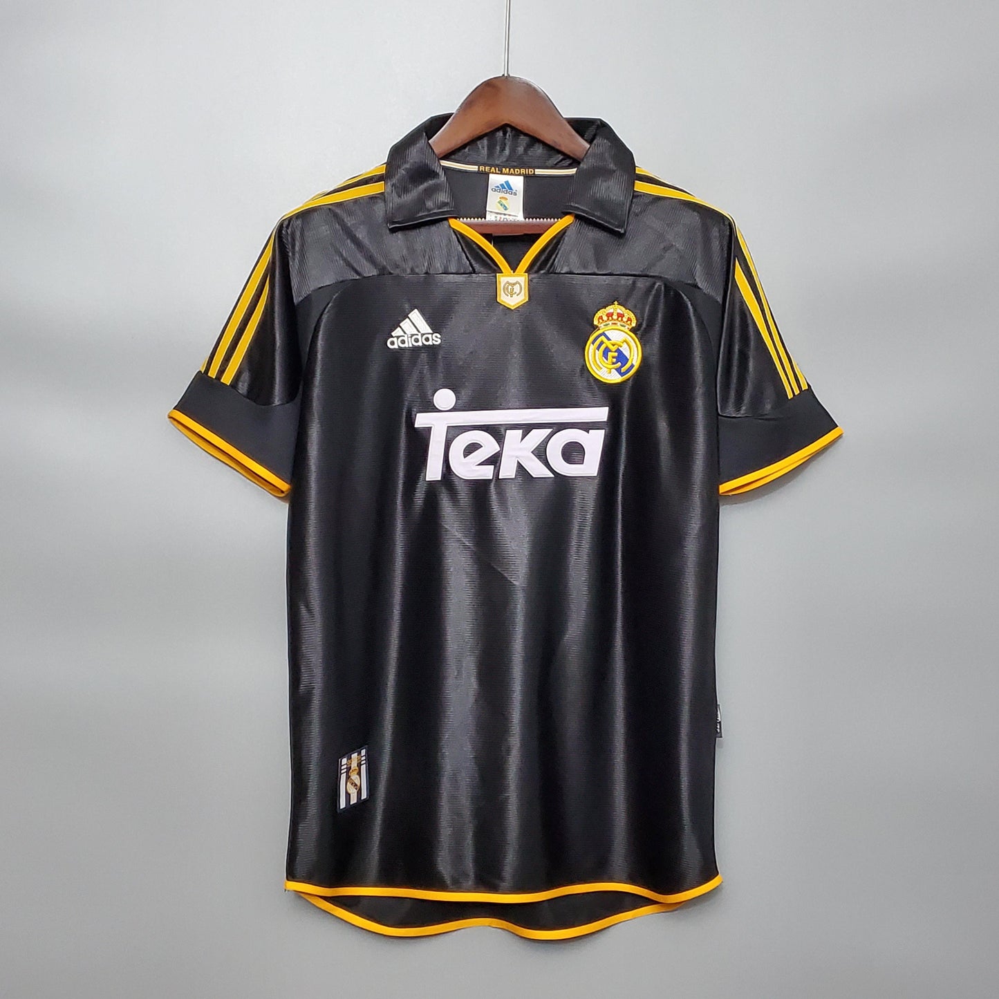 Real Madrid 1998-99 Away