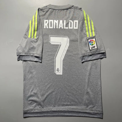 Real Madrid 2015-16 Away