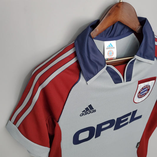 Bayern Munich 1998-99 Away