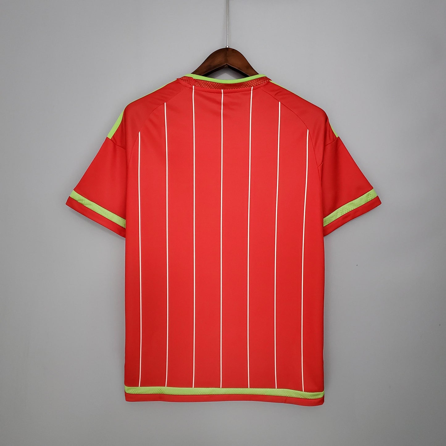 Wales 2015-16 Home