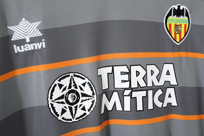Valencia 1999-00 Third