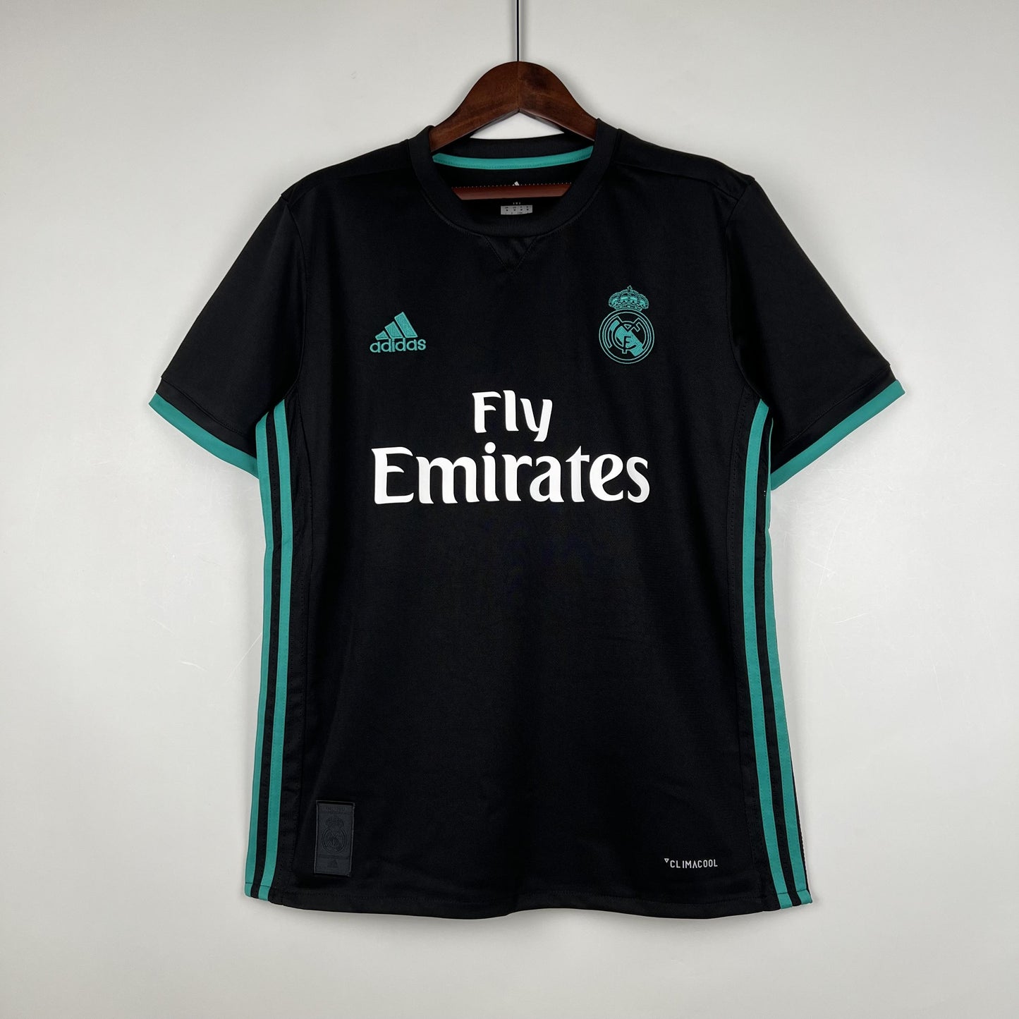 Real Madrid 2017-18 Away