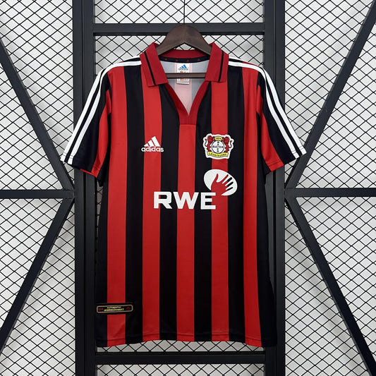 Leverkusen 2001-02 Home