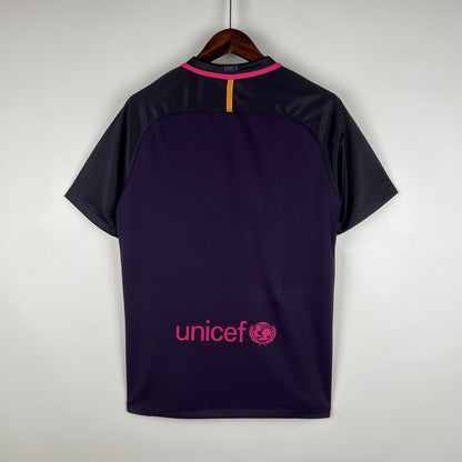 Barcelona 2016-17 Away