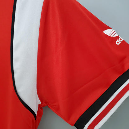 Manchester United 1985-86 Home