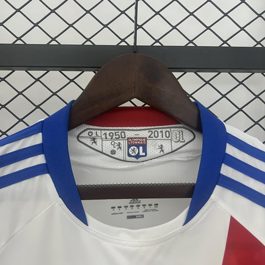 Lyon 2010-11 Home