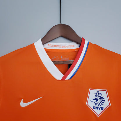 Holland 2008 Home