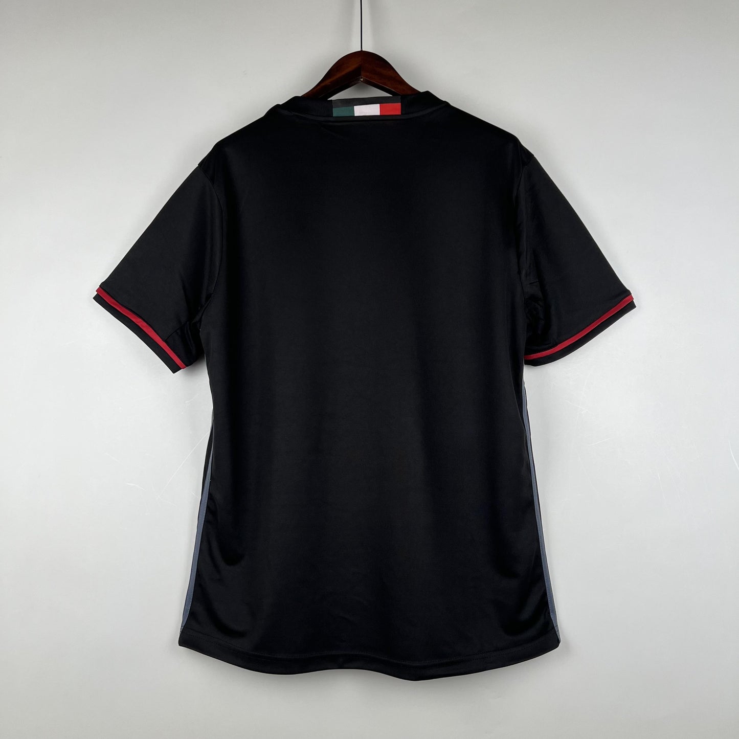 AC Milan 2016-17 Home Jersey