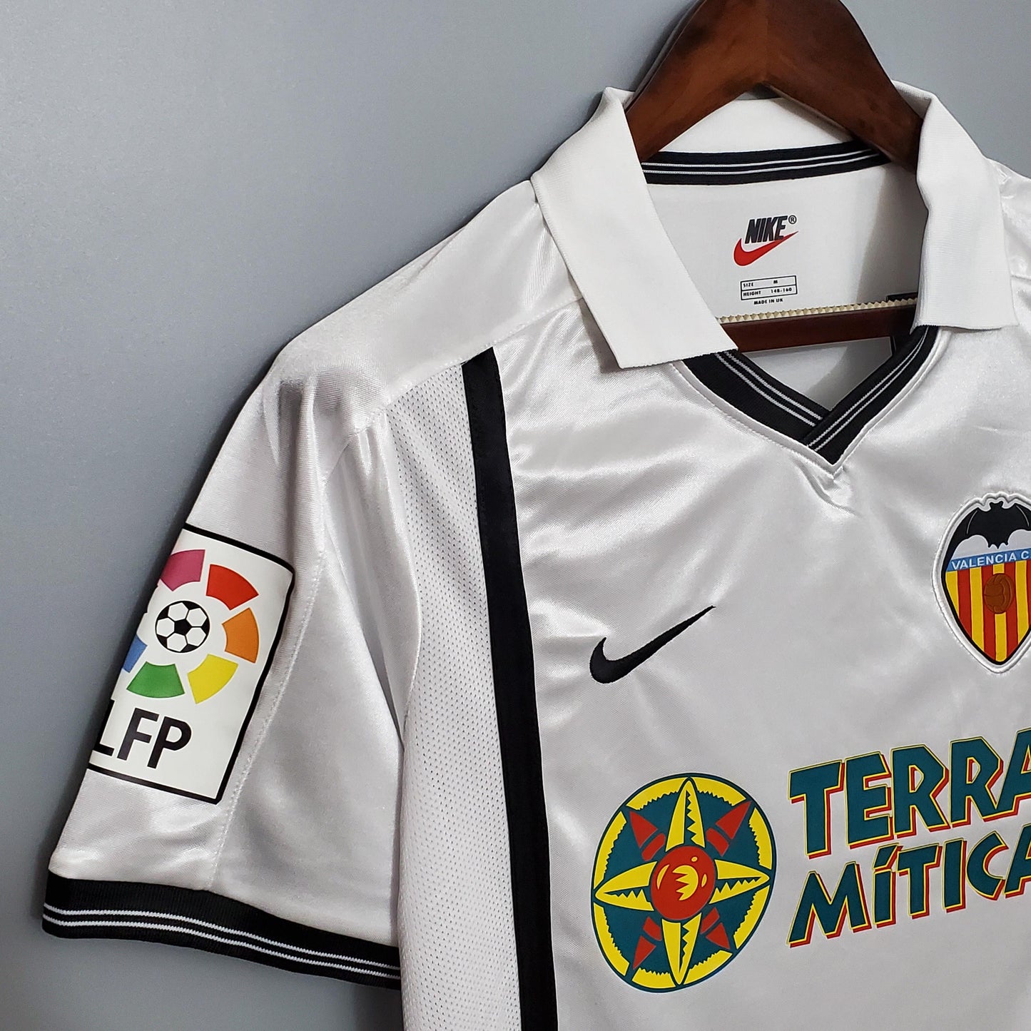 Valencia 2001 Home