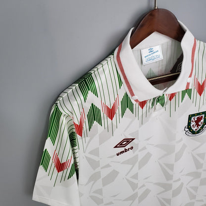 Wales 1990-92 Away