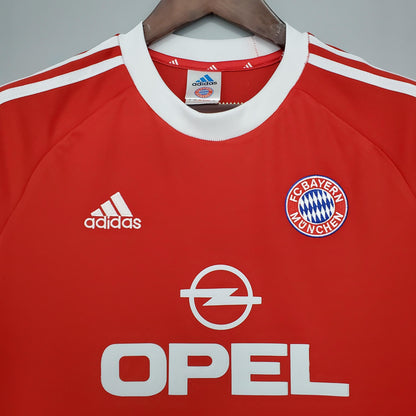 Bayern Munich 2000-01 Home