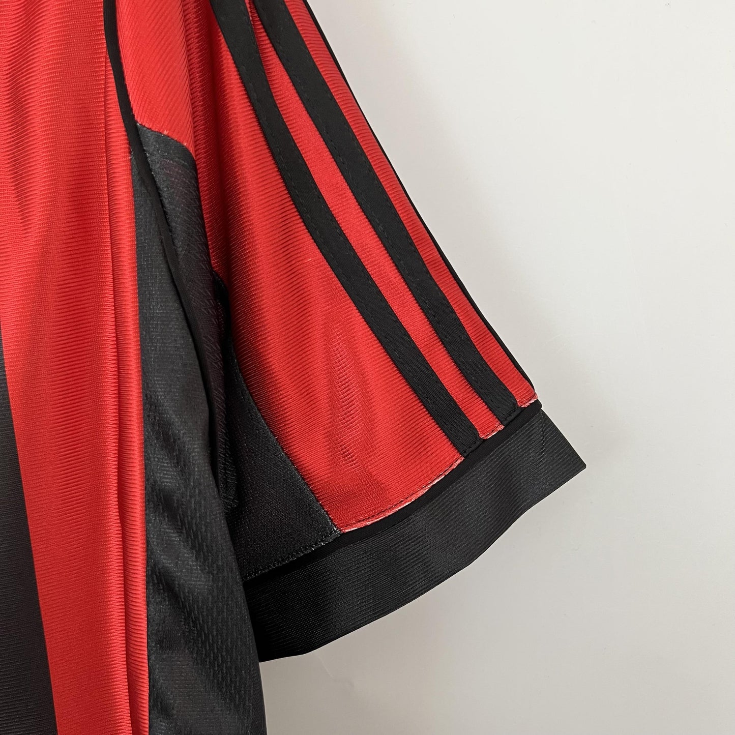 AC Milan 1998-99 Home Jersey