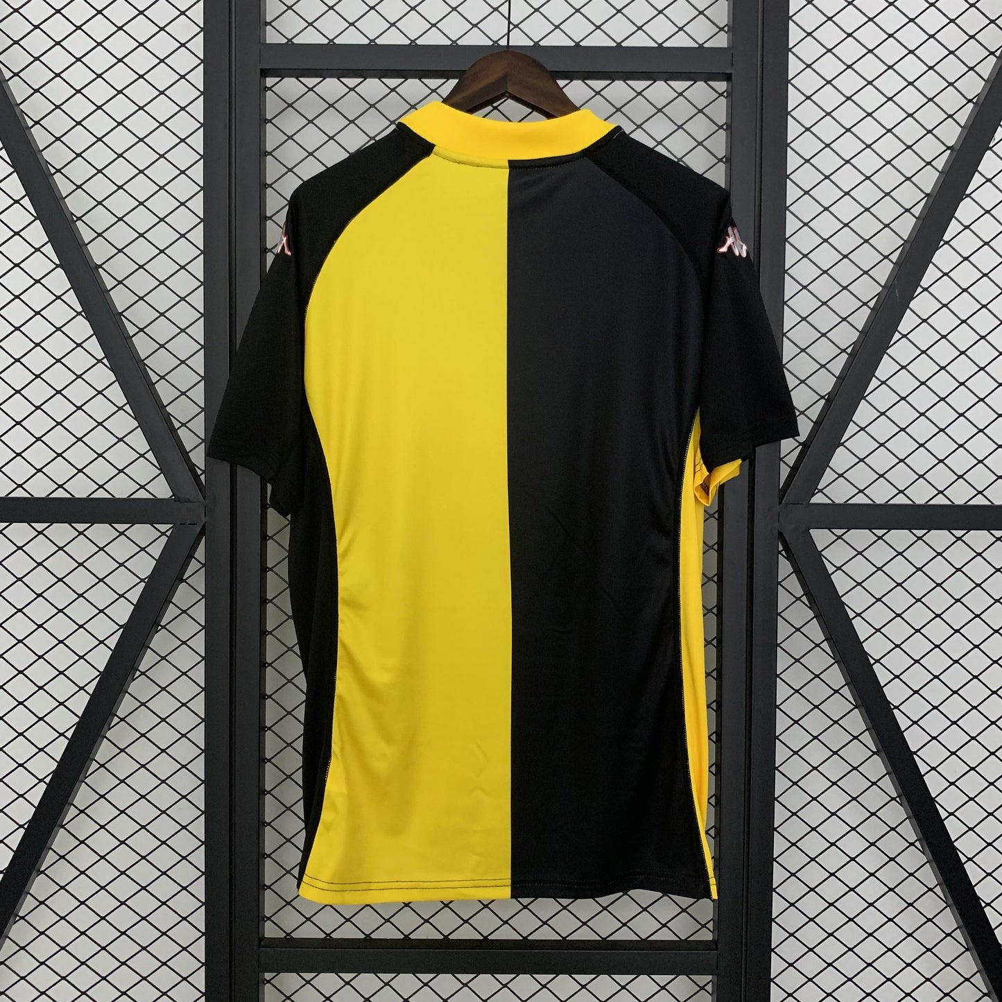 Zaragoza 2001-02 Away