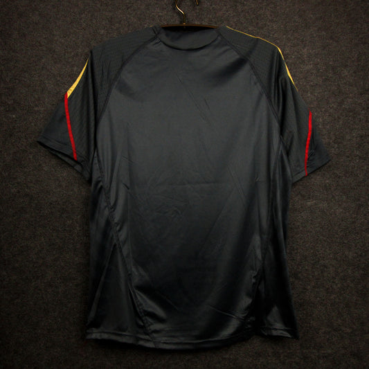 Liverpool 2009-10 Away