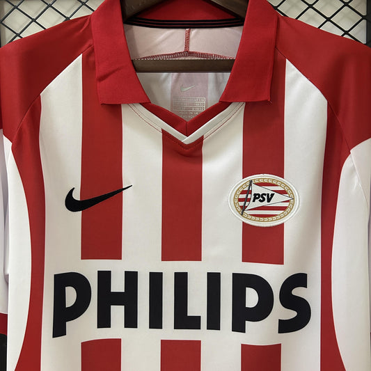 Eindhoven  2000-01 Home