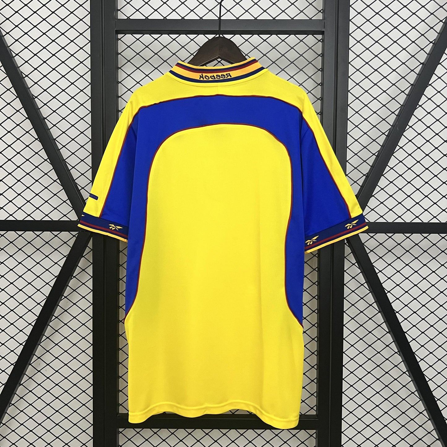 Columbia 2001-02 Home