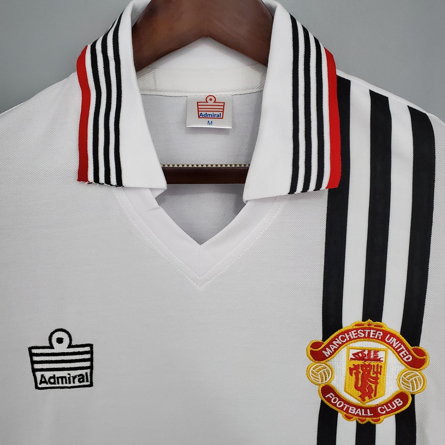Manchester United 1975-80 Away