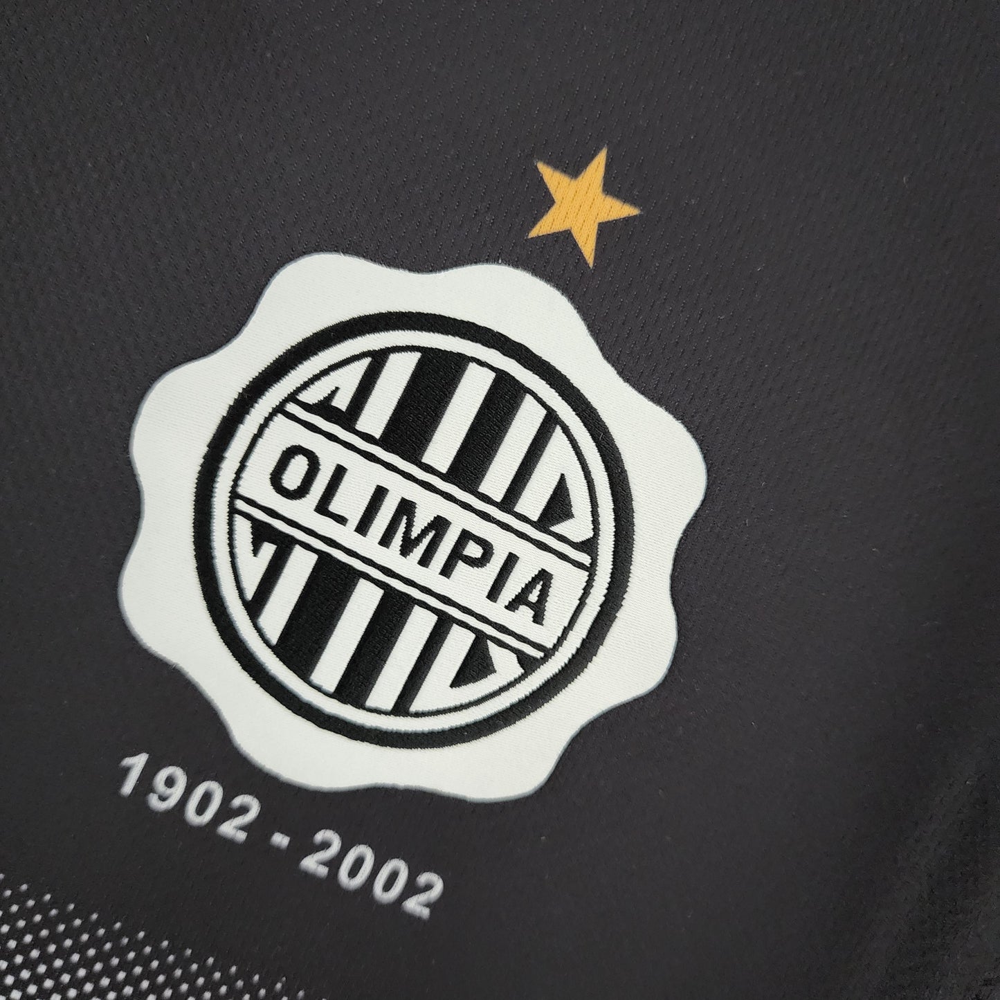 Olympia 2002 Away