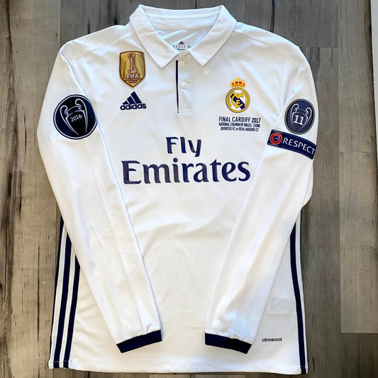 Real Madrid 2016-17 Home