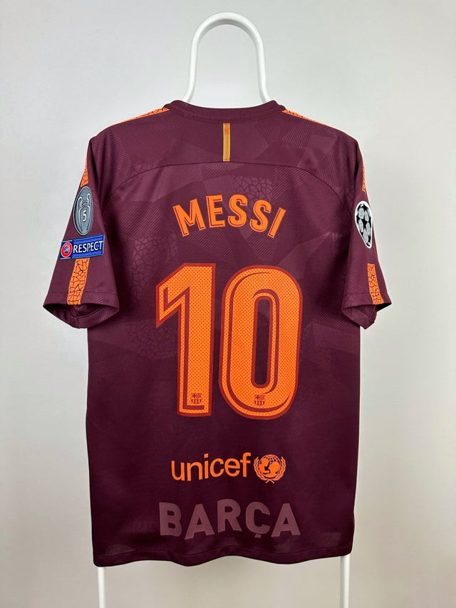 Barcelona 2017-18 Third