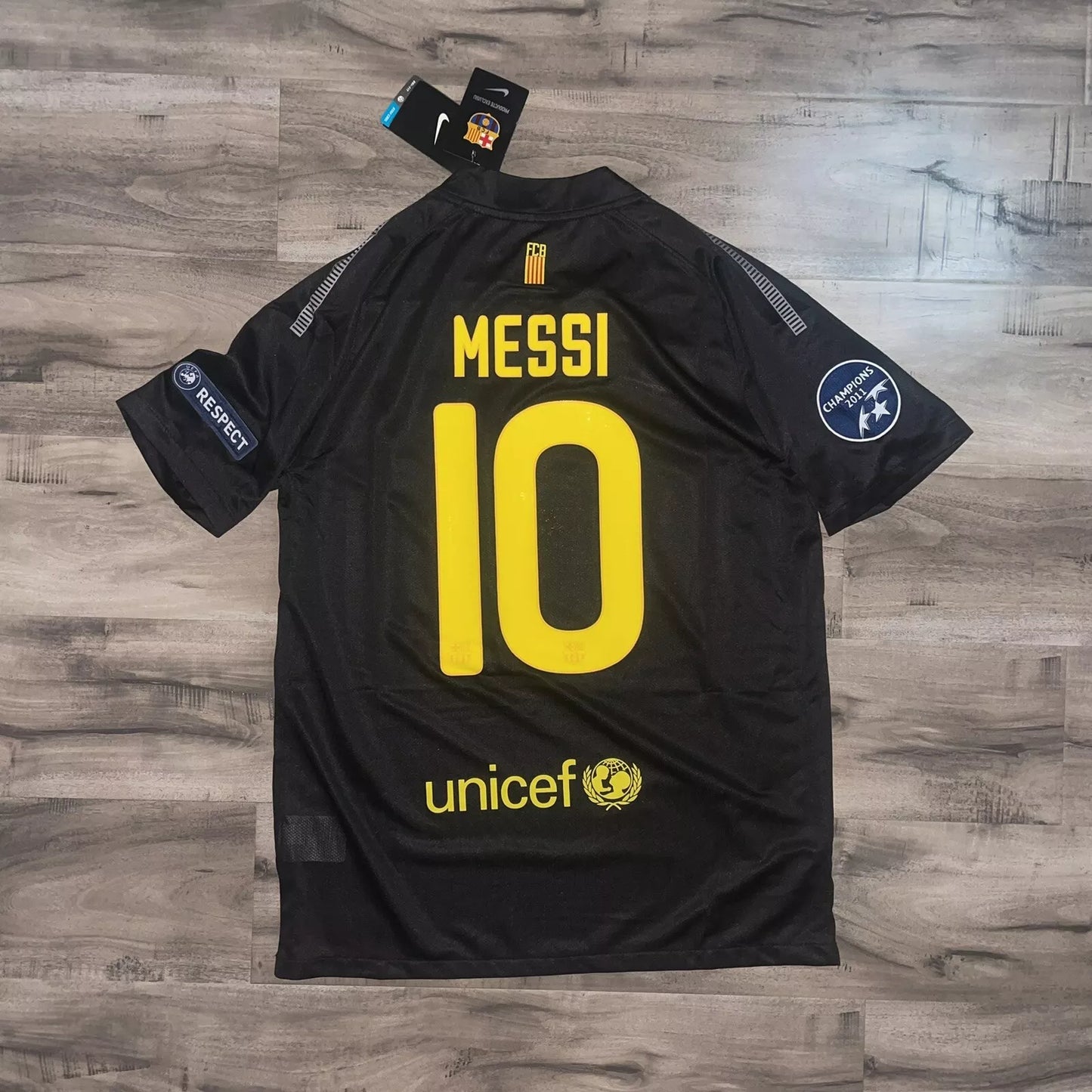 Barcelona 2011-12 away